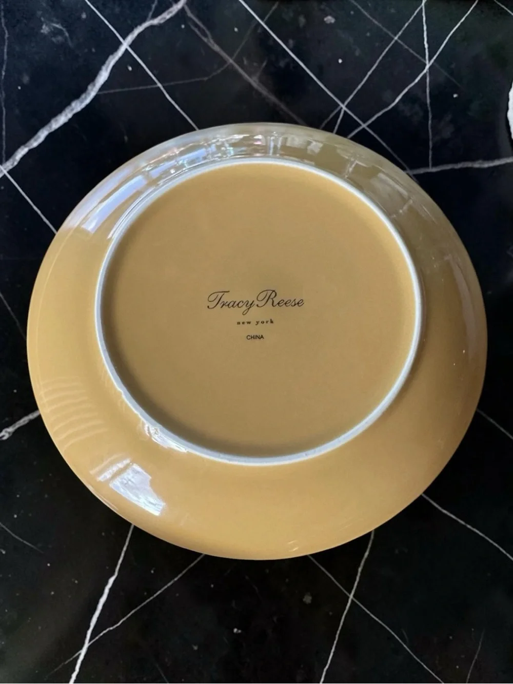 NIB Set of 8 Tracy Reese Neiman Marcus Dessert Salad Plates 18K Gold Rim 7 1/4”